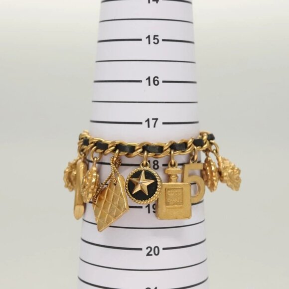 CHANEL Bracelet Metal Gold CC Auth 135948V - Picture 13 of 13